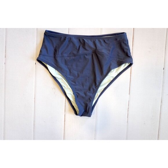 Cupshe Spliced High Waist Bikini Bottoms - Size M, NWOT - Picture 3 of 7